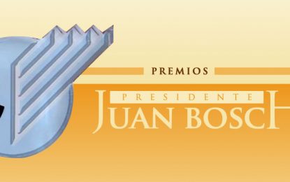 Galardon Premio Juan Bosh